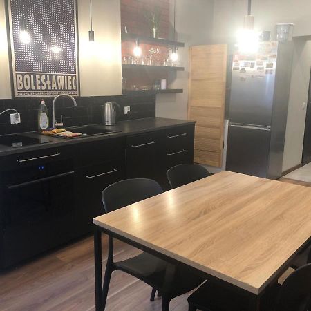 Apartament Srodmiescie 1 Sypialnia Oraz 1 Salon Валбжих Екстериор снимка